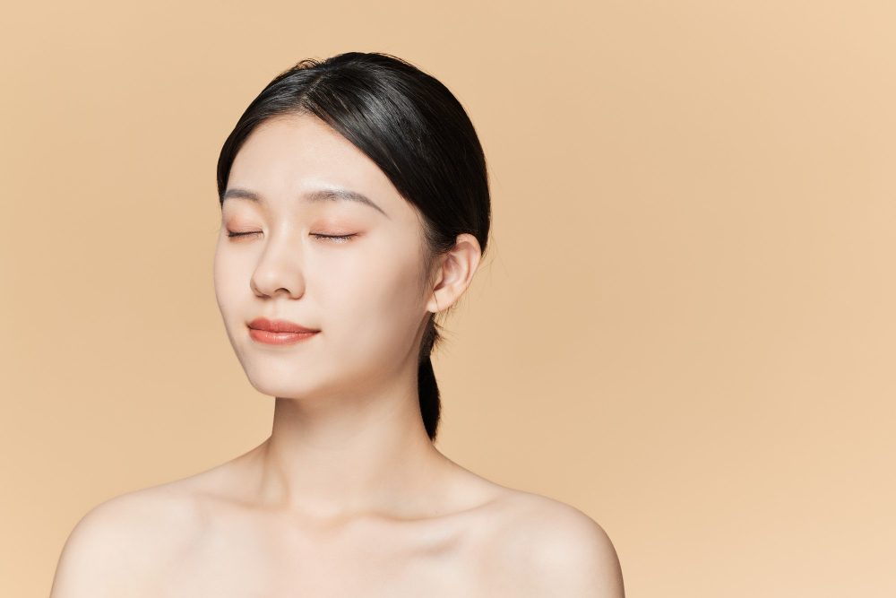 細紋長出來怎麼辦？3種改善方法及7大熱門醫美療程一次看懂